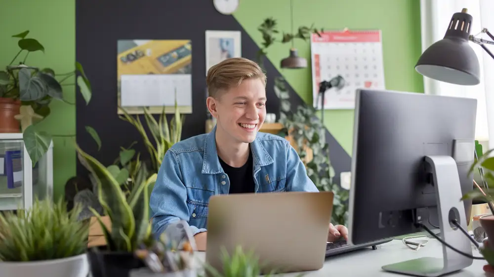 Kaip gauti finansinę pagalbą įsiskolinusiems asmenims - Fastsite.lt